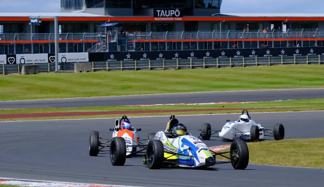 Blake Dowdall battling in Race 2 at Taupo
