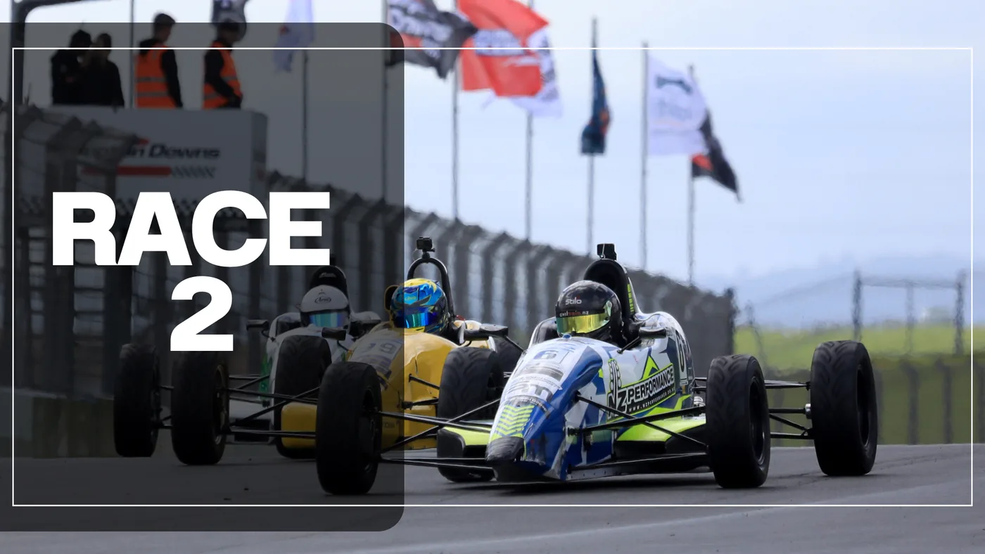 Blake Dowdall battling in Race 1 at Hampton Downs